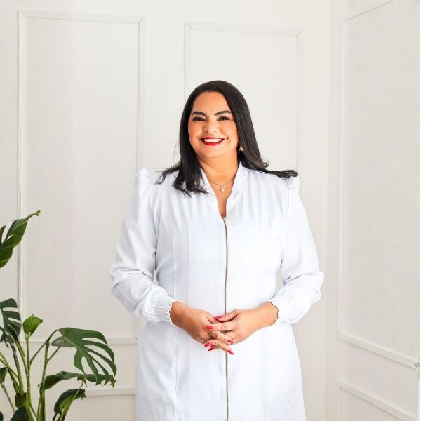 Dra. Katiane Souza